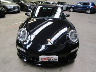 Porsche 911 Coupé Carrera 4 (2)