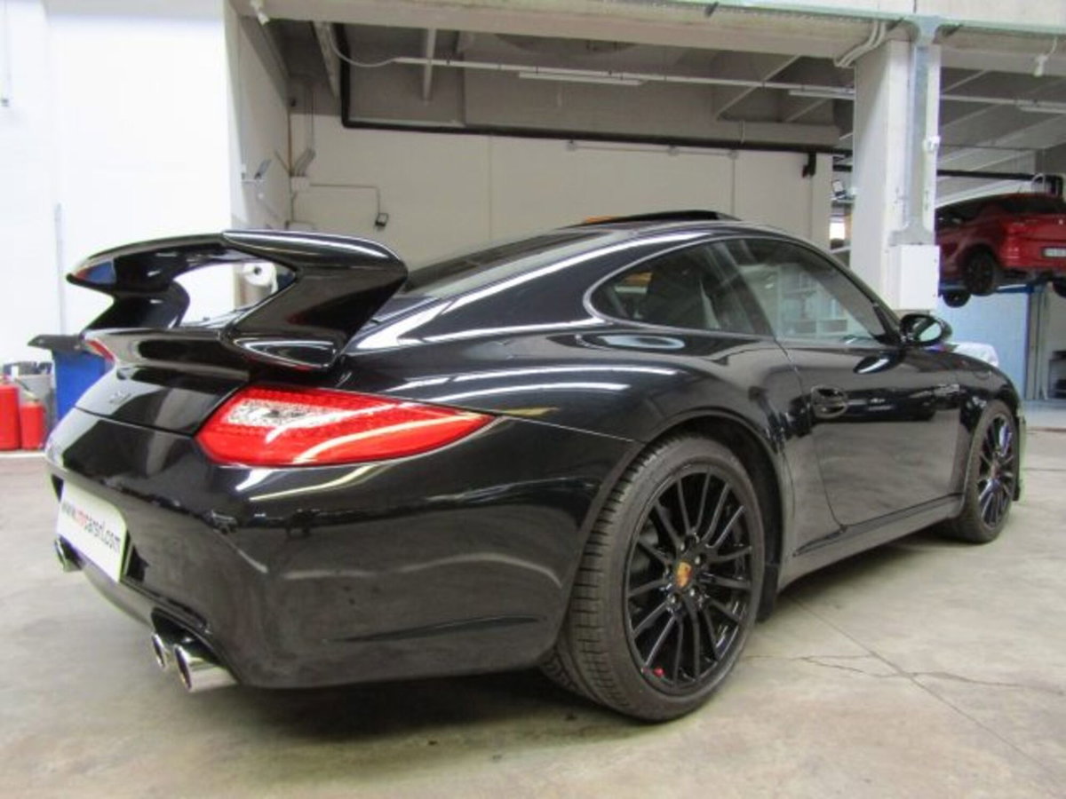 Porsche 911 Coupé Carrera 4 (5)