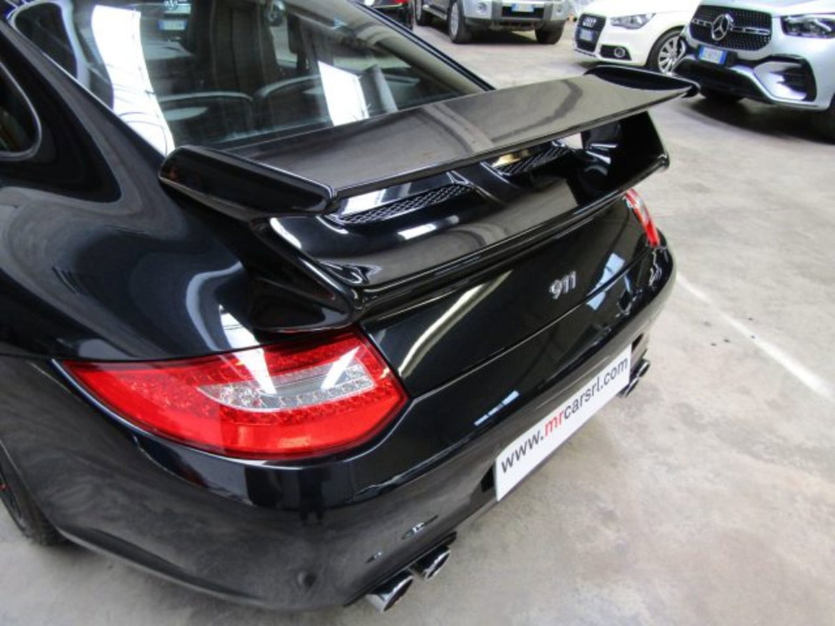 Porsche 911 Coupé Carrera 4 (7)