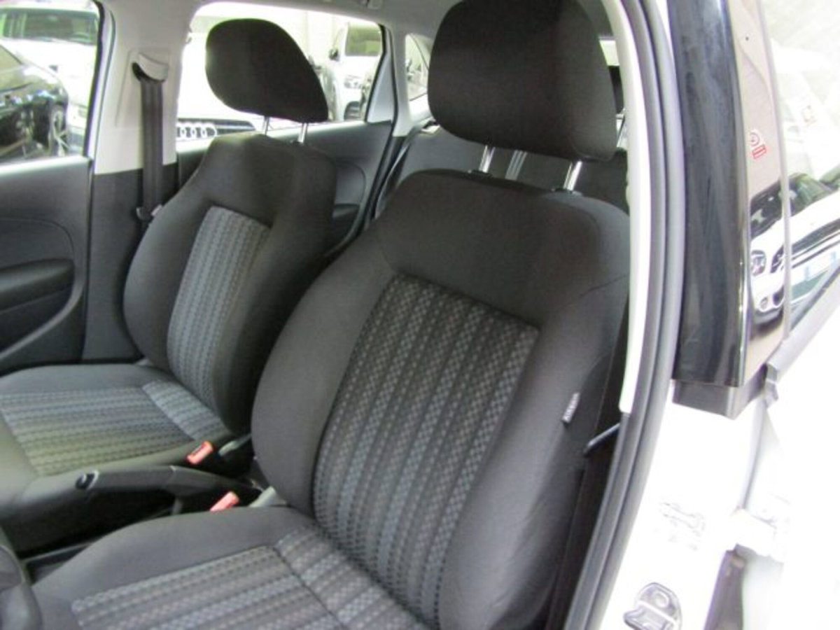Volkswagen Polo 1.0 MPI 5p. Comfortline (10)