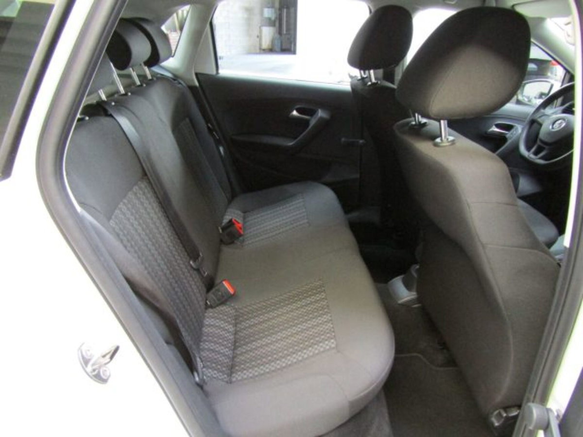 Volkswagen Polo 1.0 MPI 5p. Comfortline (13)