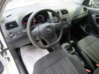 Volkswagen Polo 1.0 MPI 5p. Comfortline (9)