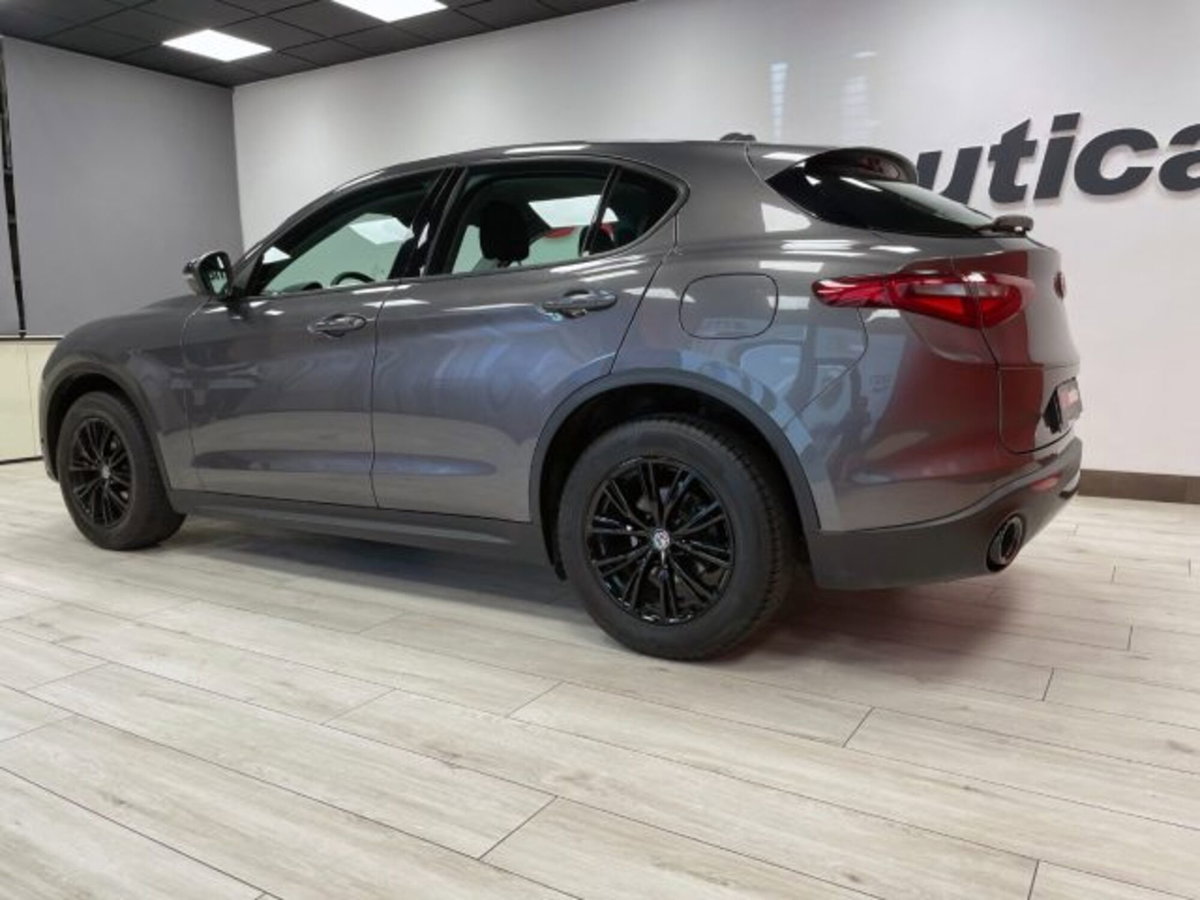 Alfa Romeo Stelvio Stelvio 2.2 Turbodiesel 190 CV AT8 Q4 Executive (7)