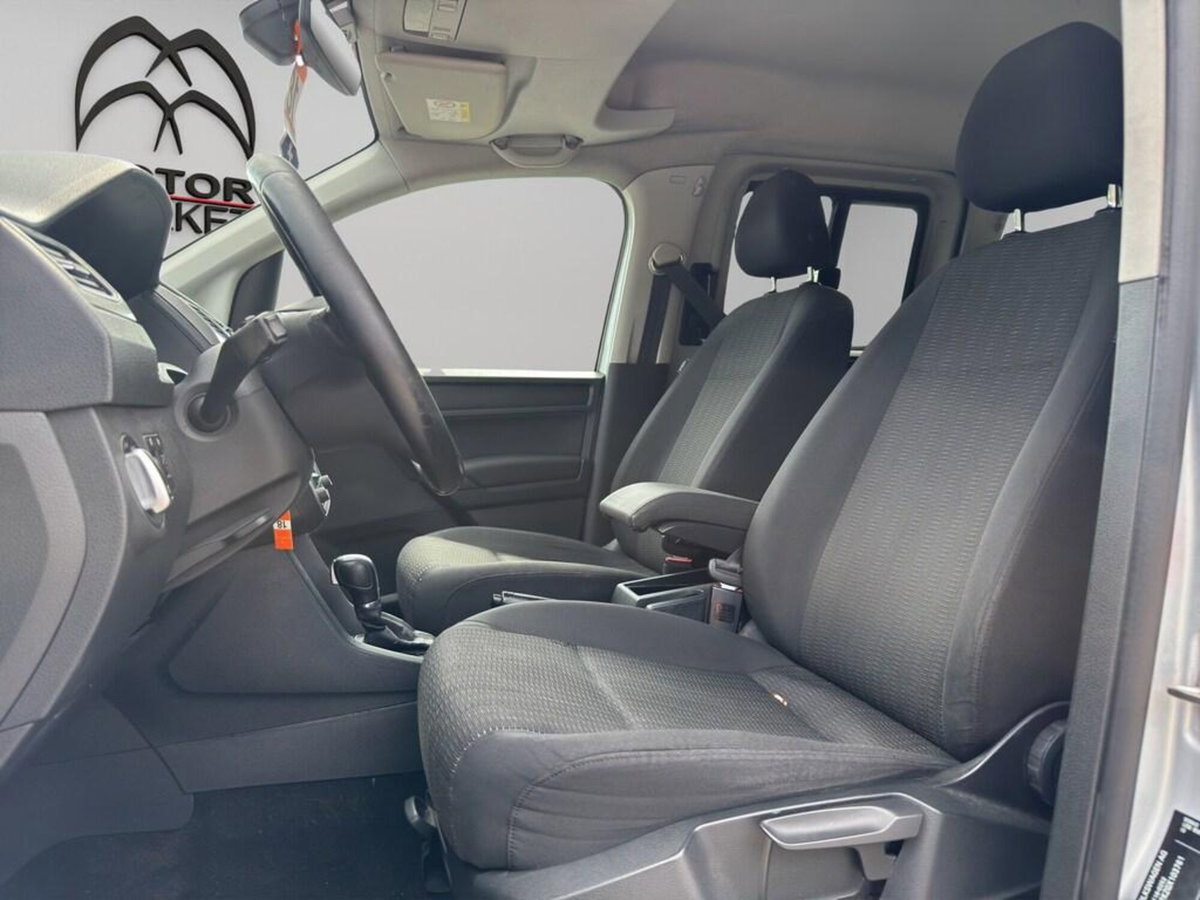 Volkswagen Caddy 2.0 TDI 150 CV DSG Highline (14)