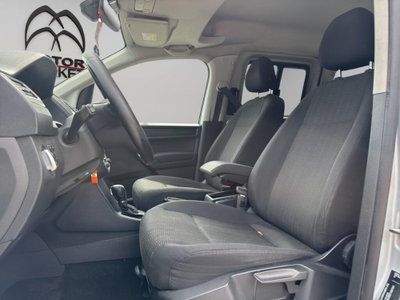 Volkswagen Caddy 2.0 TDI 150 CV DSG Highline (14)