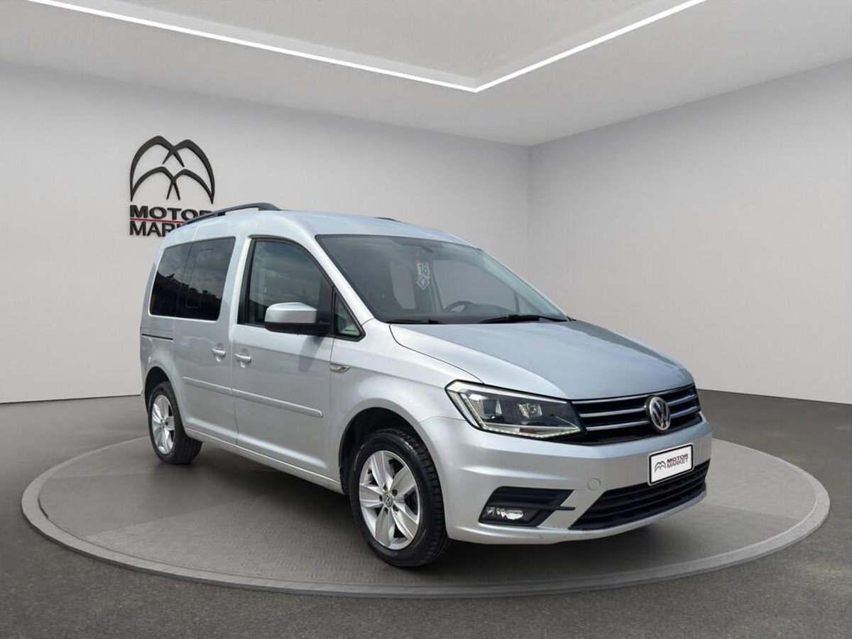 Volkswagen Caddy 2.0 TDI 150 CV DSG Highline (3)