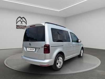 Volkswagen Caddy 2.0 TDI 150 CV DSG Highline (7)