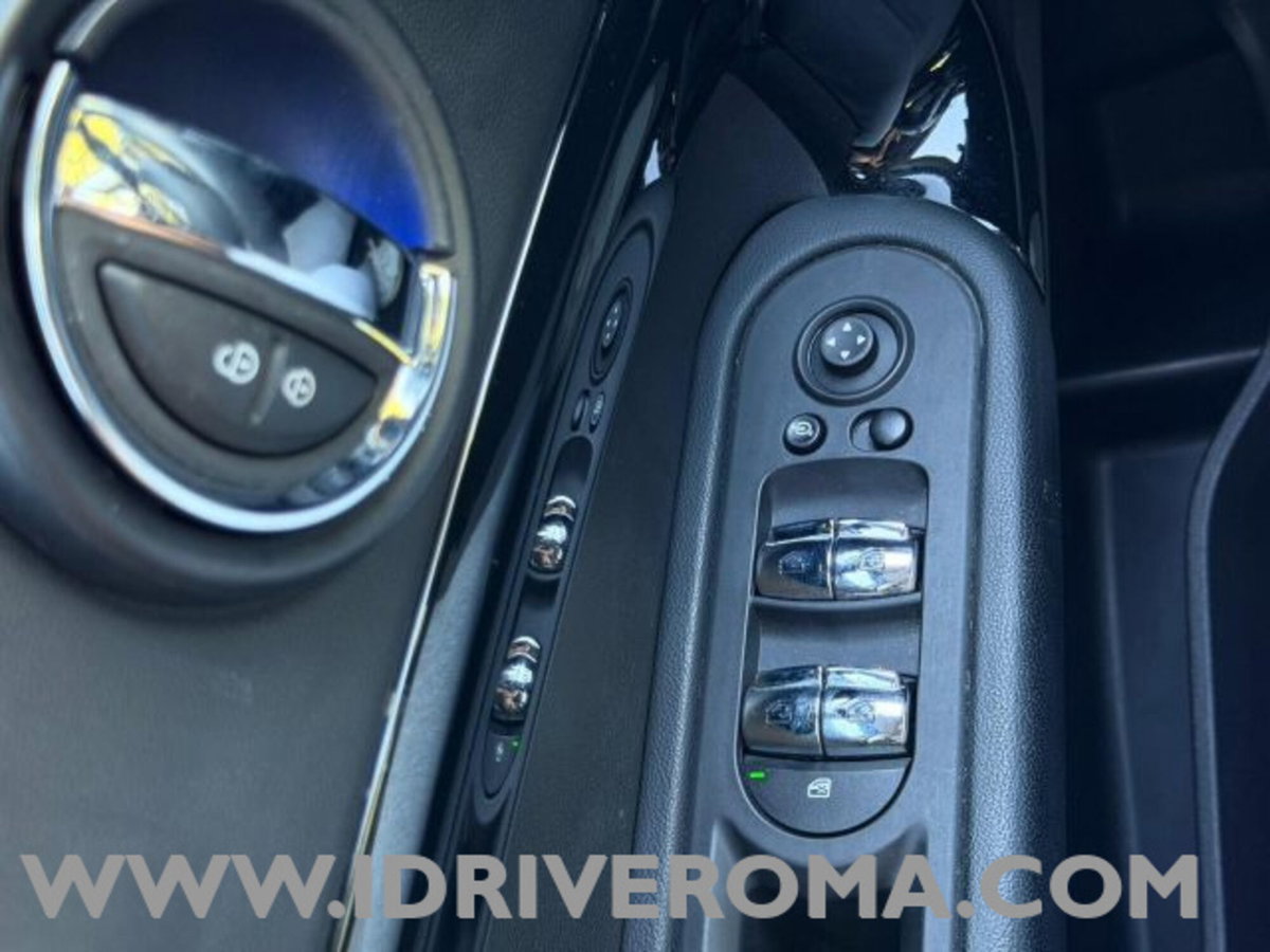 MINI Mini Countryman 2.0 Cooper D Countryman ALL4 Automatica (17)