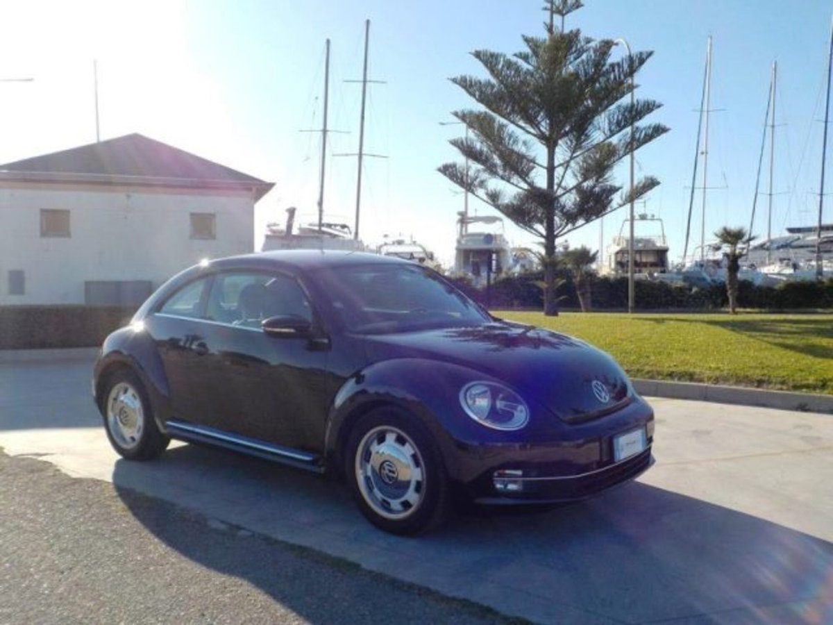 Volkswagen Maggiolino 1.6 TDI Design