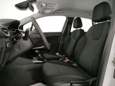 Opel Crossland X 1.2 12V Advance (5)