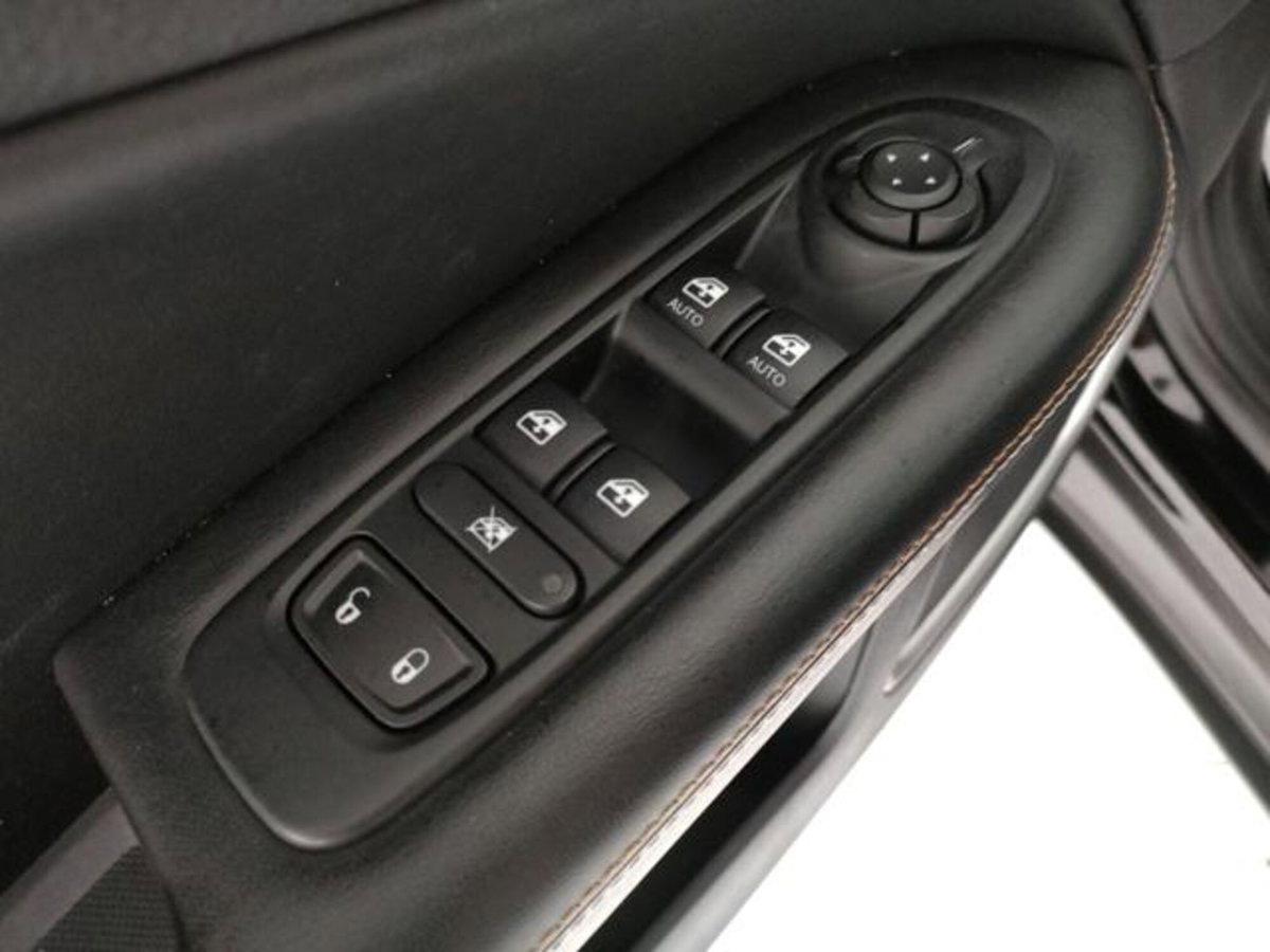 Jeep Compass 1.6 Multijet II 2WD Business (16)