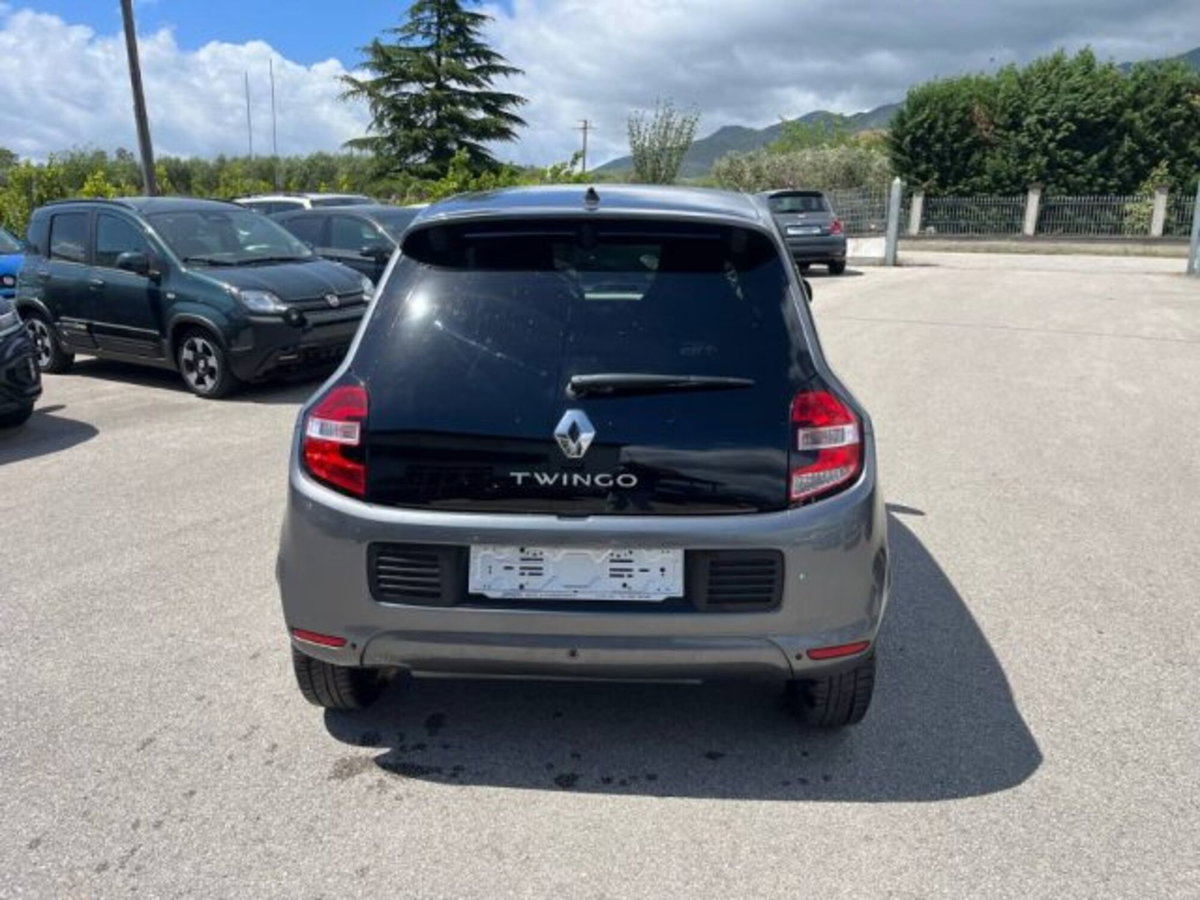 Renault Twingo SCe Stop&Start Intens (4)