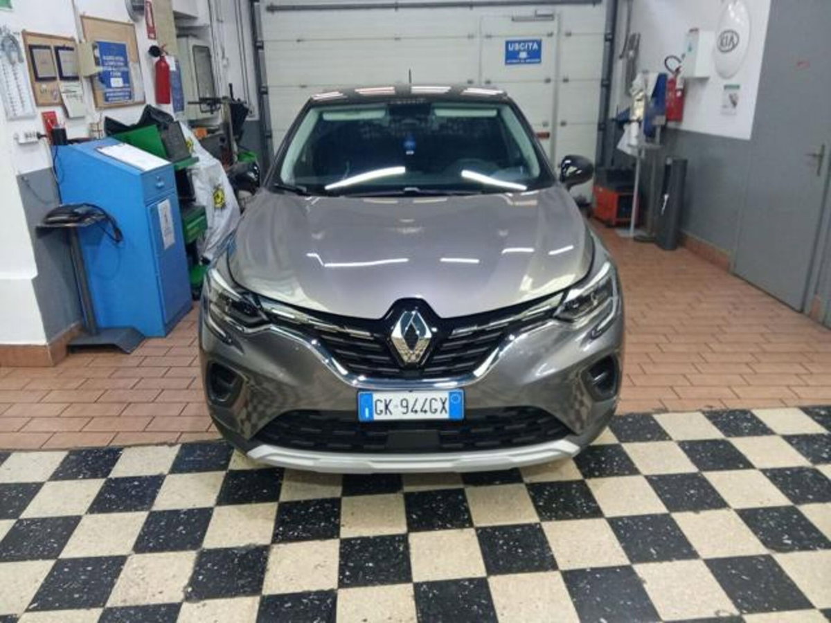 Renault Captur Full Hybrid E-Tech 145 CV Intens (2)