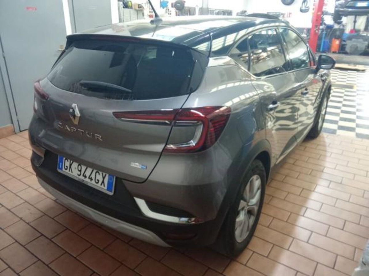 Renault Captur Full Hybrid E-Tech 145 CV Intens (5)