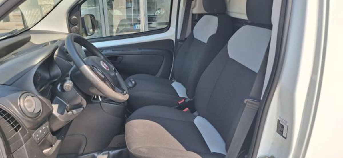 Fiat Fiorino 1.4 8V CNG 70CV Cargo SX (14)