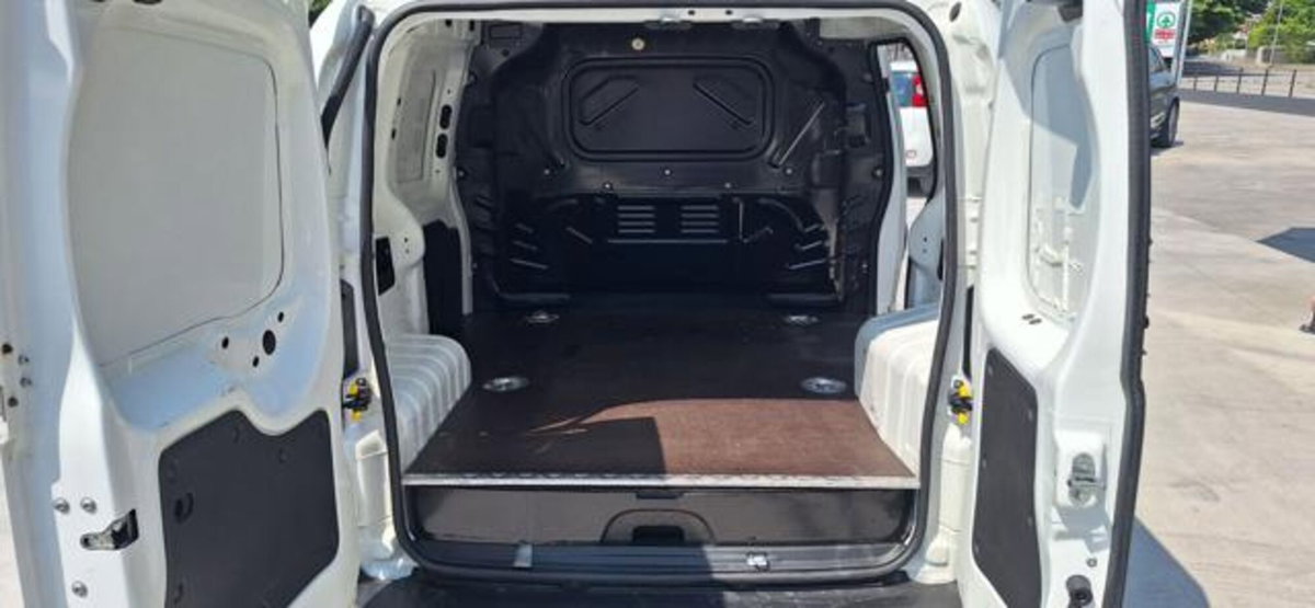 Fiat Fiorino 1.4 8V CNG 70CV Cargo SX (8)