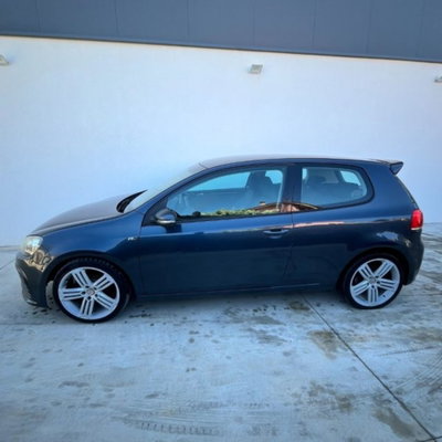 Volkswagen Golf 2.0 TDI 140CV DPF 3p. Comfortline (3)
