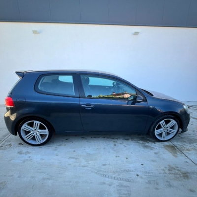 Volkswagen Golf 2.0 TDI 140CV DPF 3p. Comfortline (6)