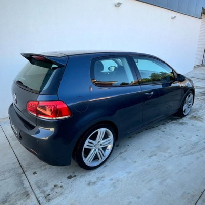 Volkswagen Golf 2.0 TDI 140CV DPF 3p. Comfortline (7)