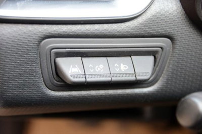 Renault Clio TCe 100 CV GPL 5 porte Business (13)