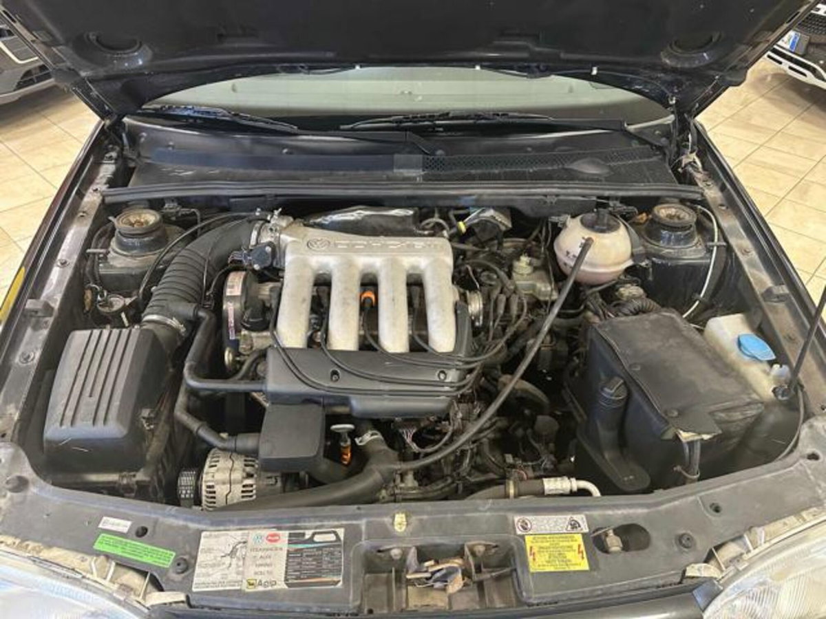 Volkswagen Golf 2.0 16V cat 5 porte GTI (14)