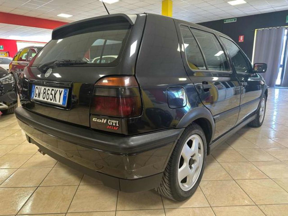Volkswagen Golf 2.0 16V cat 5 porte GTI (2)