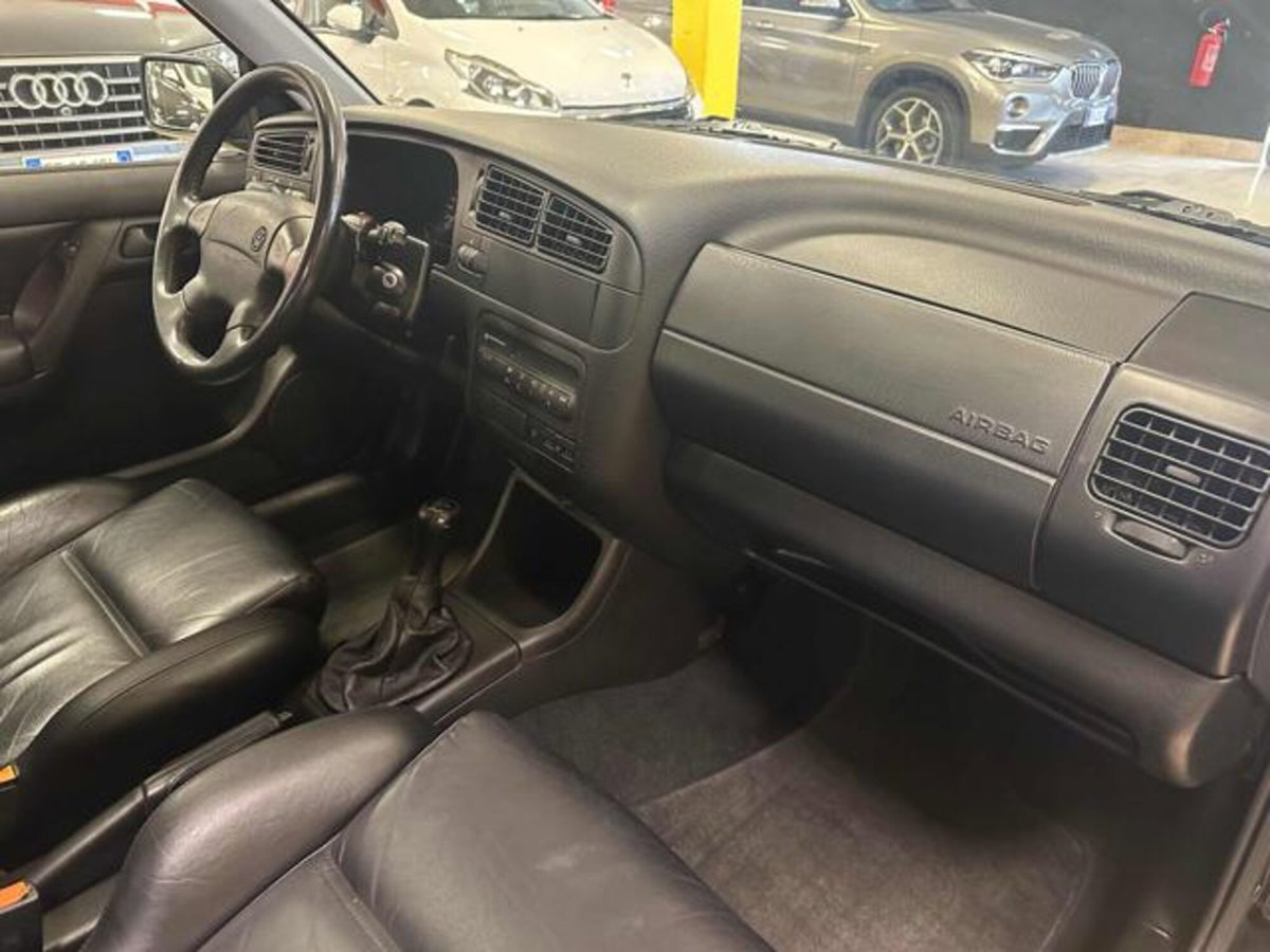 Volkswagen Golf 2.0 16V cat 5 porte GTI (9)