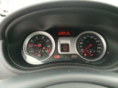 Renault Clio 1.2 16V 5 porte (19)