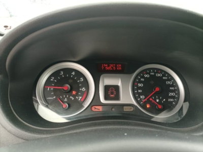Renault Clio 1.2 16V 5 porte (20)