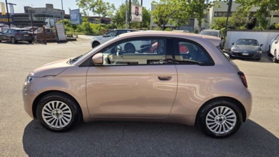 Fiat 500e Icon Berlina 42 kWh (3)