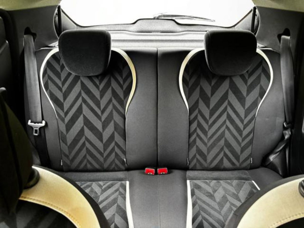 Lancia Ypsilon 1.3 MJT 16V 95 CV 5 porte S&S Gold (16)