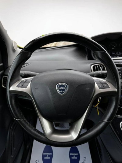 Lancia Ypsilon 1.3 MJT 16V 95 CV 5 porte S&S Gold (18)