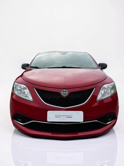 Lancia Ypsilon 1.3 MJT 16V 95 CV 5 porte S&S Gold (2)