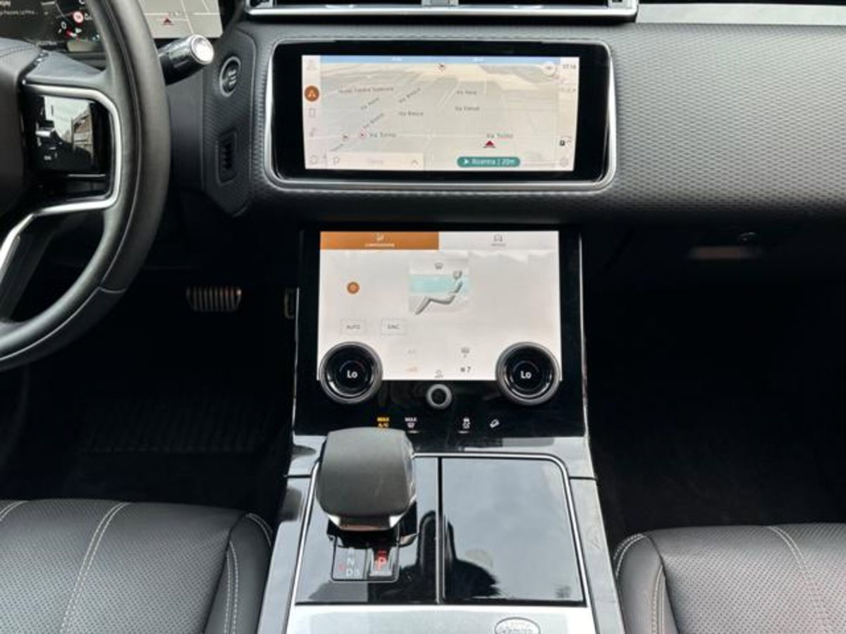Land Rover Range Rover Velar 2.0D I4 204 CV R-Dynamic S (11)