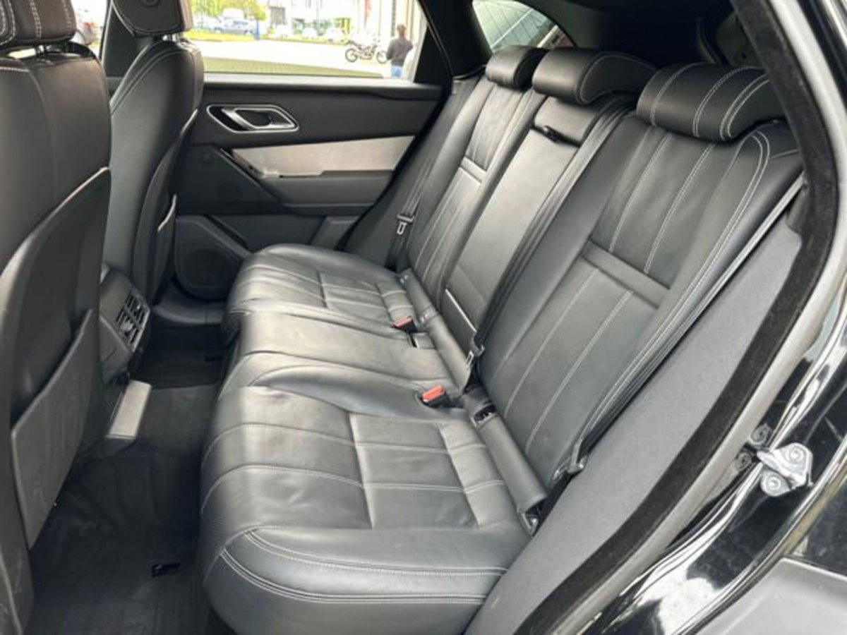 Land Rover Range Rover Velar 2.0D I4 204 CV R-Dynamic S (15)