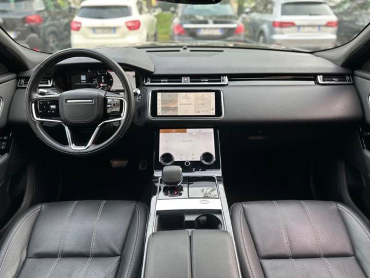 Land Rover Range Rover Velar 2.0D I4 204 CV R-Dynamic S (9)