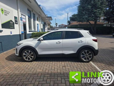 Kia Stonic 1.6 CRDi 115 CV Energy (4)