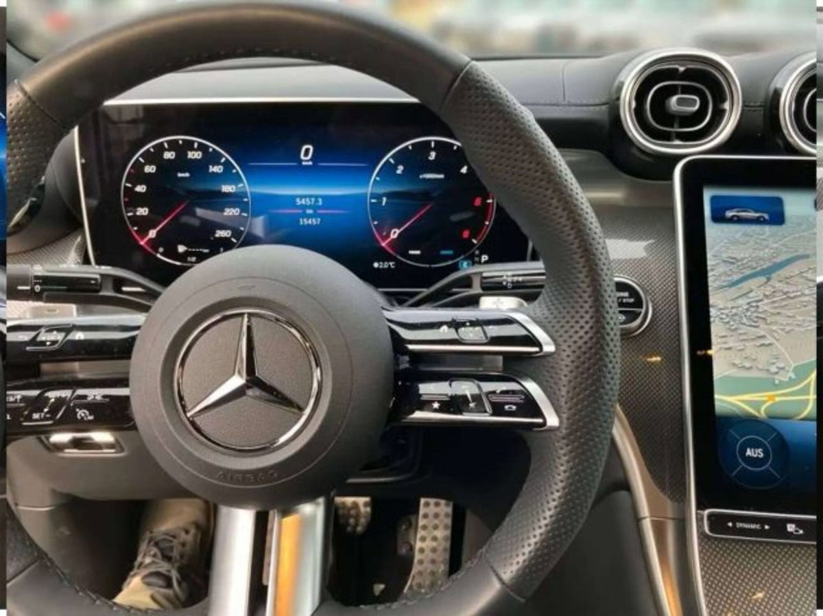 Mercedes-Benz GLC SUV 220 d AMG Line Premium Plus 4matic auto (10)