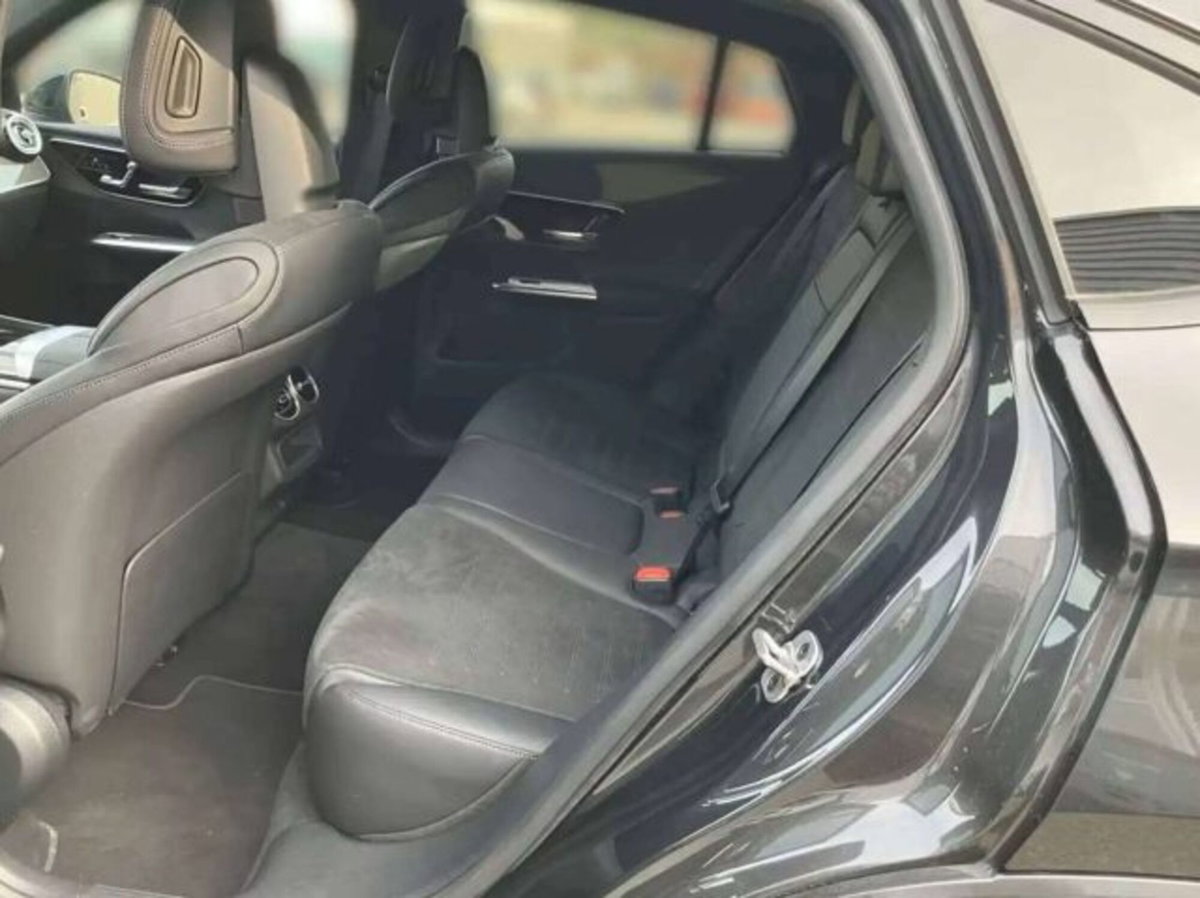 Mercedes-Benz GLC SUV 220 d AMG Line Premium Plus 4matic auto (14)