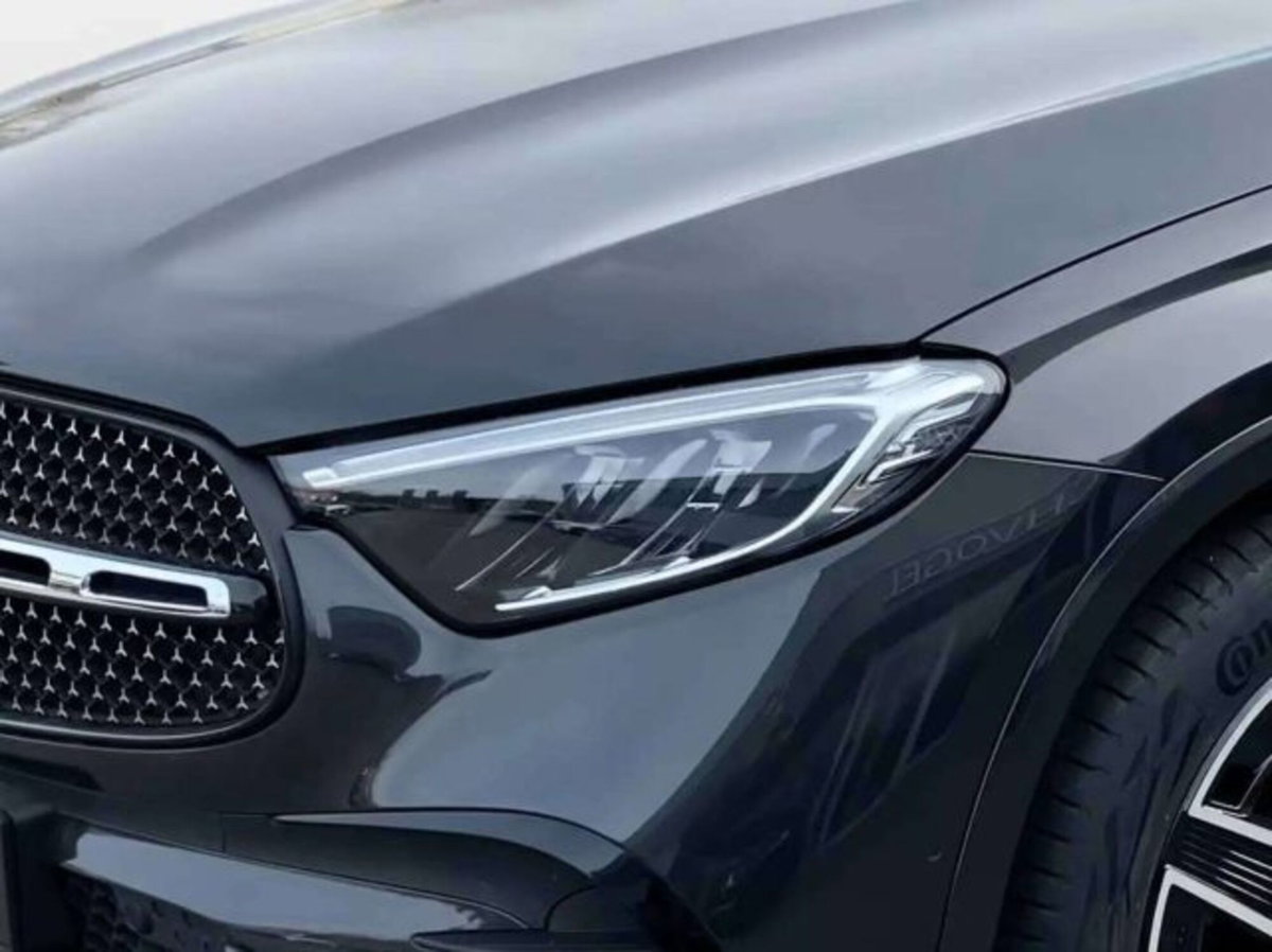 Mercedes-Benz GLC SUV 220 d AMG Line Premium Plus 4matic auto (7)