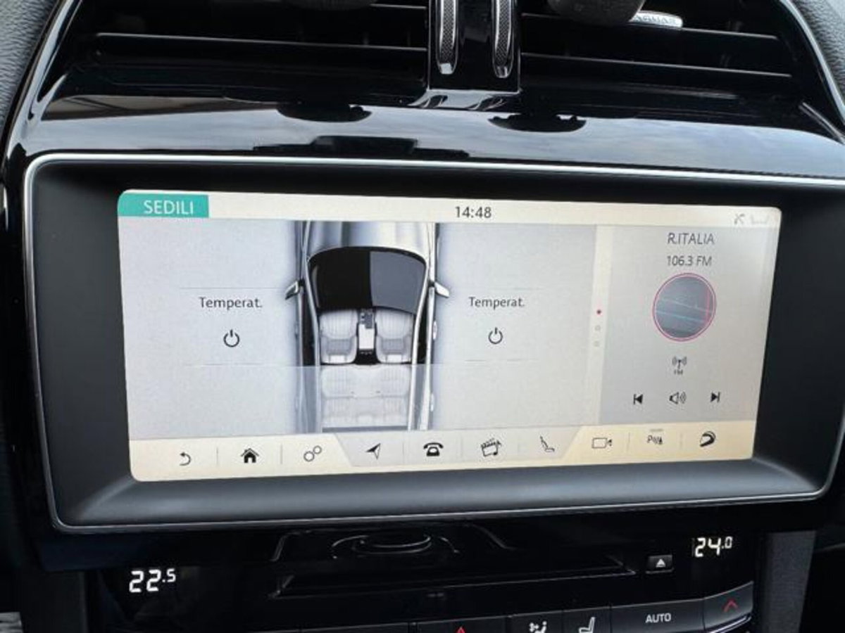 Jaguar F-Pace 2.0 D 180 CV aut. R-Sport (15)