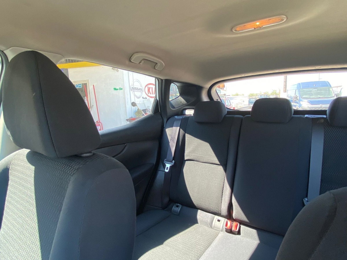 Nissan Qashqai 1.5 dCi Acenta (15)