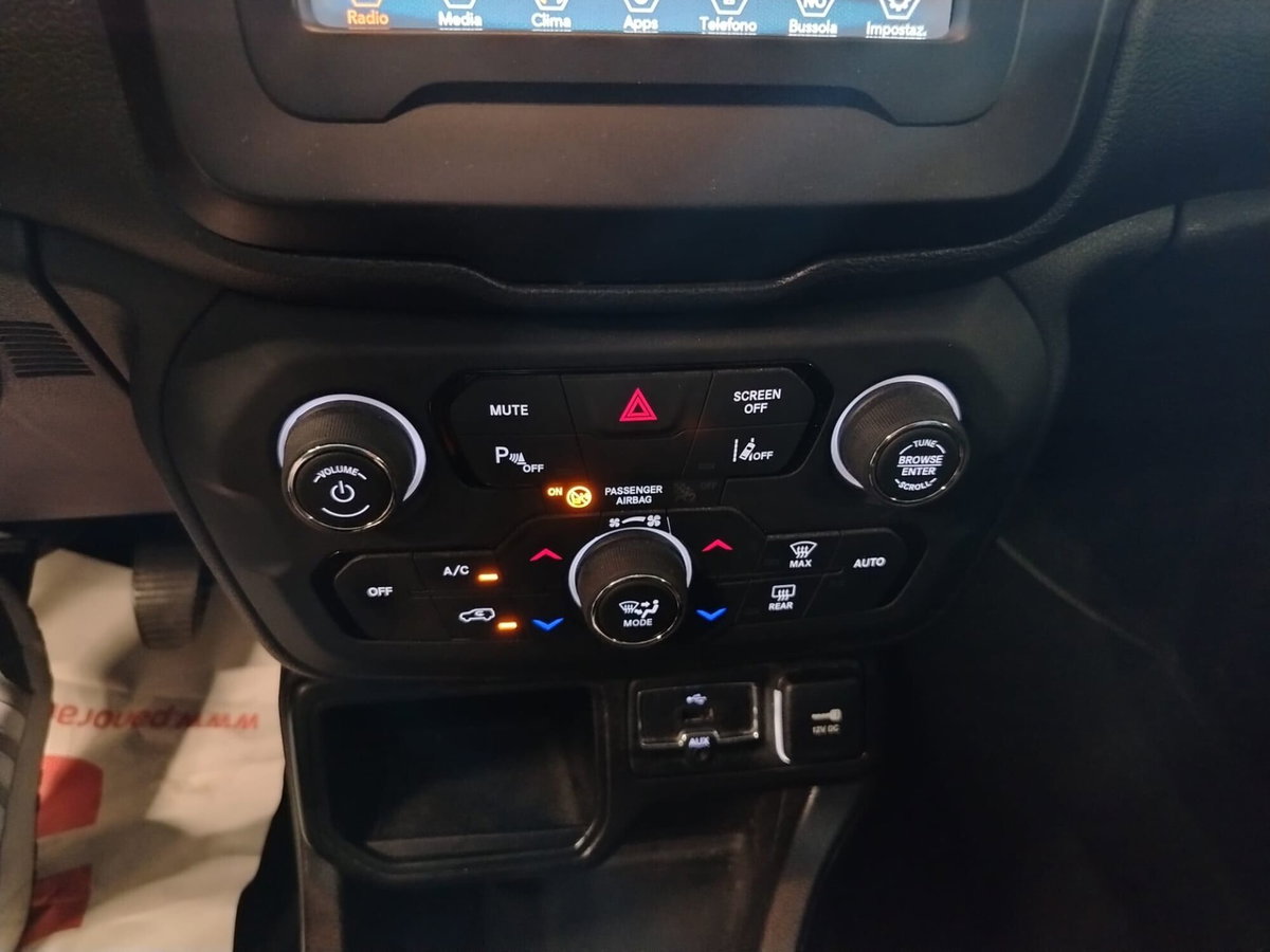 Jeep Renegade 1.0 T3 Limited (14)