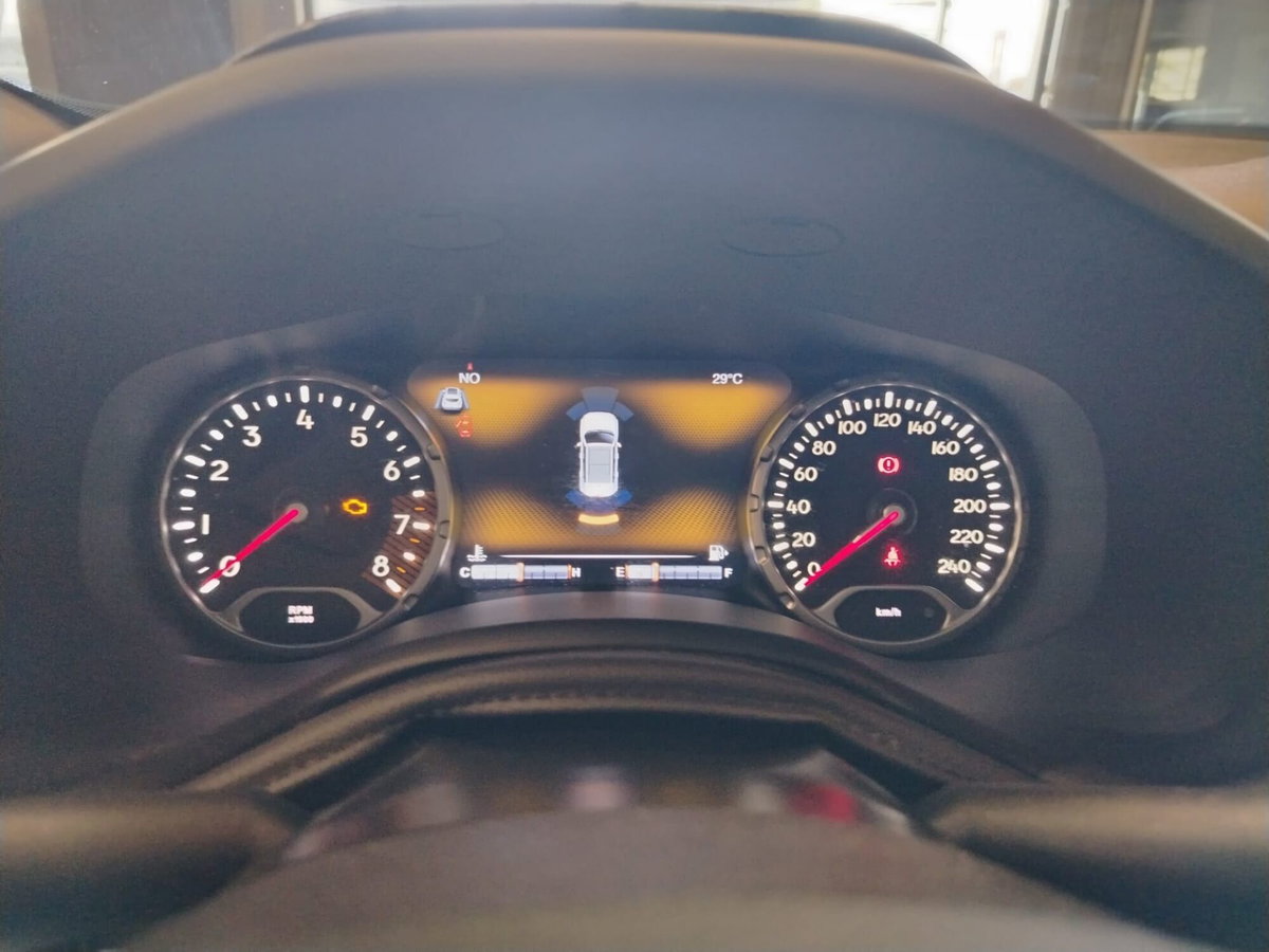 Jeep Renegade 1.0 T3 Limited (18)
