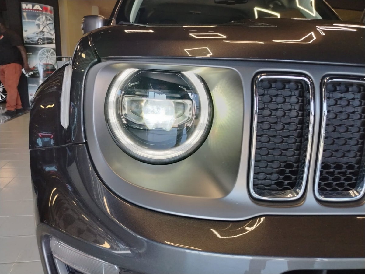 Jeep Renegade 1.0 T3 Limited (3)