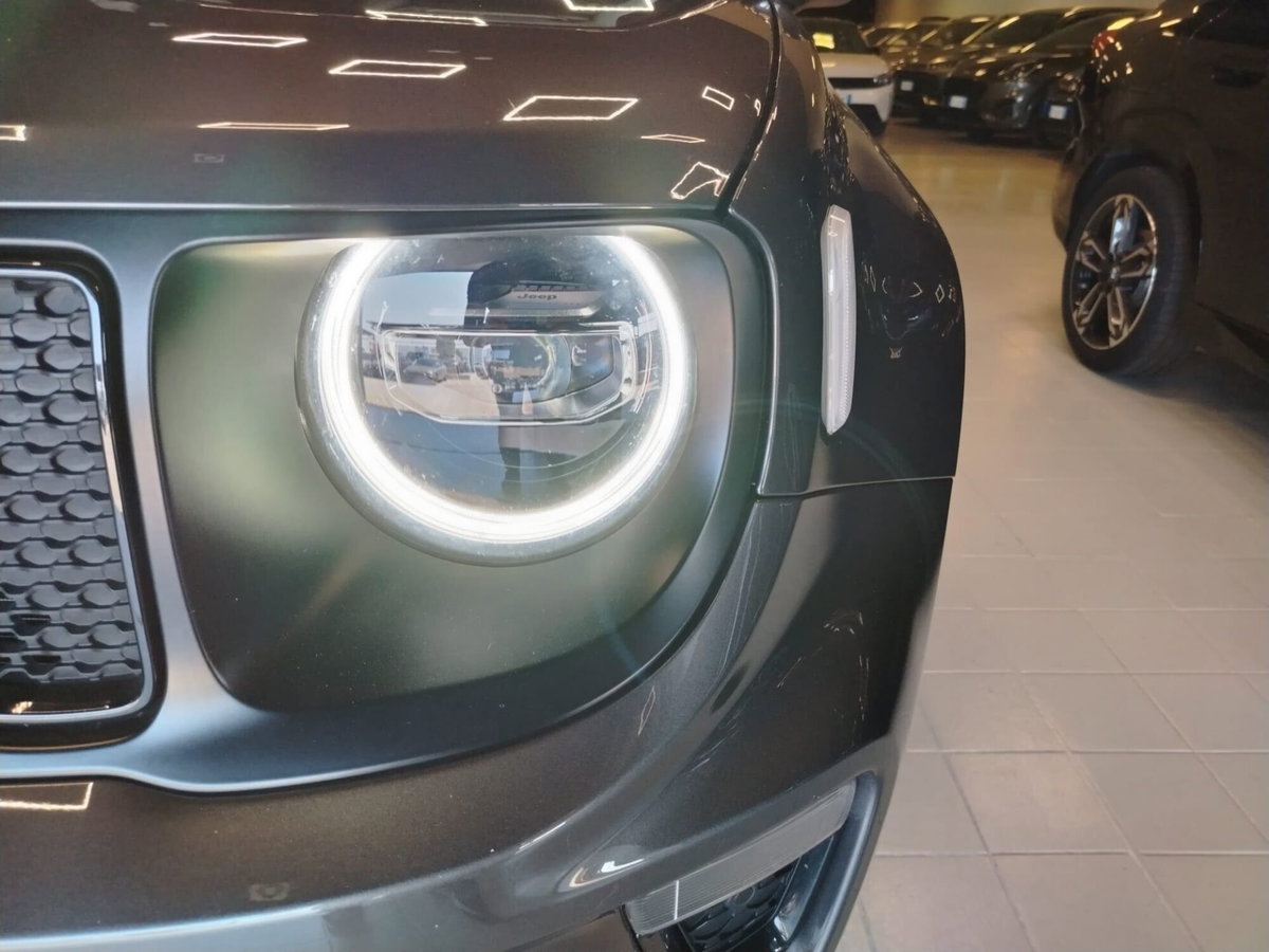 Jeep Renegade 1.6 Mjt 120 CV Limited (3)