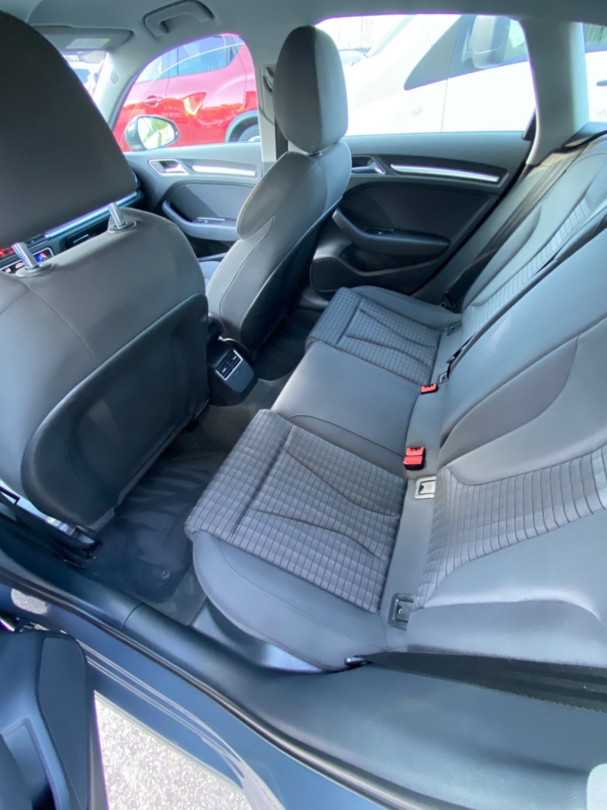 Audi A3 2.0 TDI quattro Sport (6)