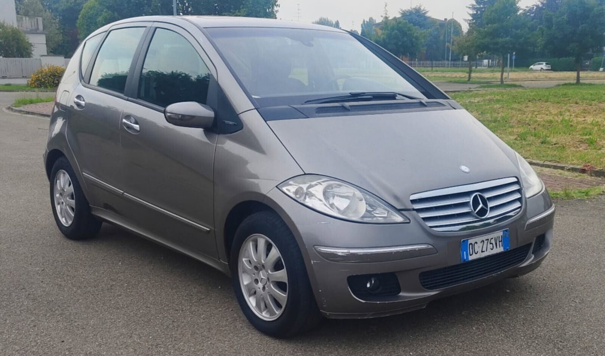Mercedes-Benz Classe A 180 CDI Avantgarde (14)