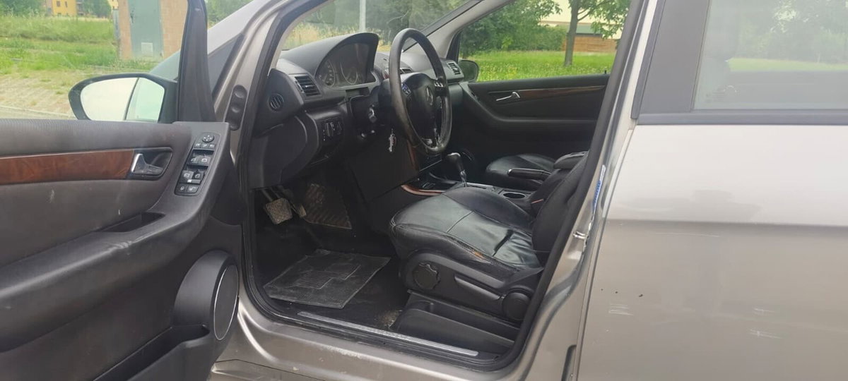 Mercedes-Benz Classe A 180 CDI Avantgarde (17)