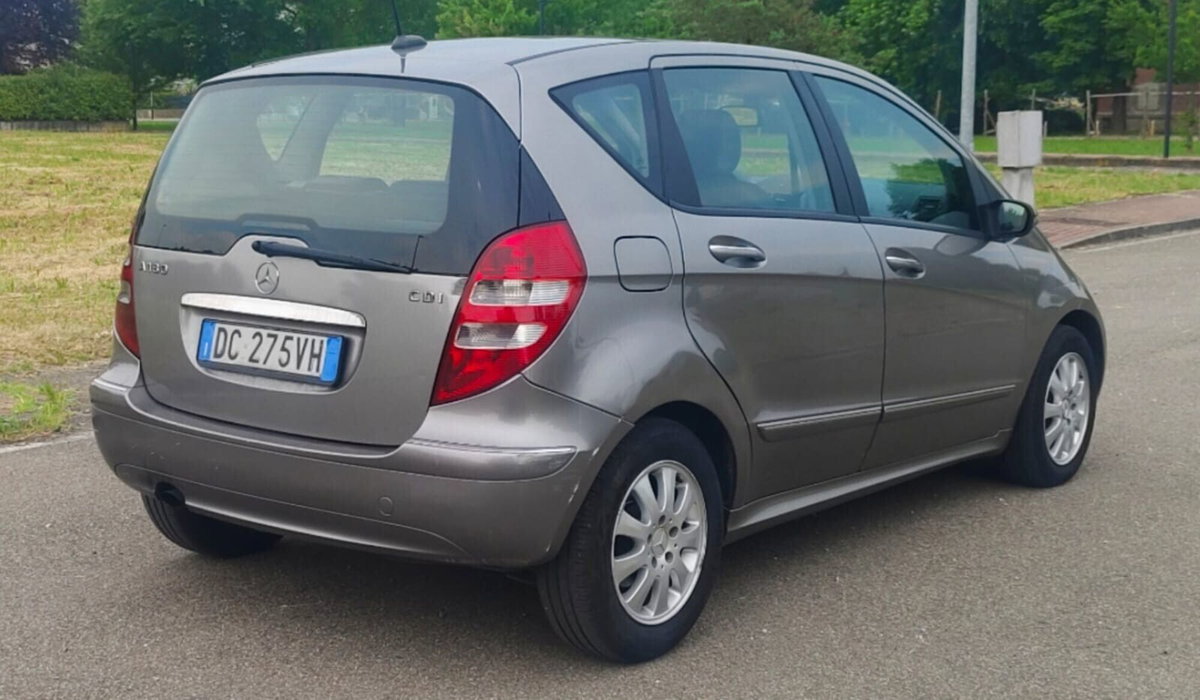 Mercedes-Benz Classe A 180 CDI Avantgarde (5)